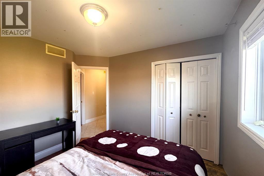 1432 Meridian Street Unit# Upper, Windsor, ON - Indoor Photo Showing Bedroom