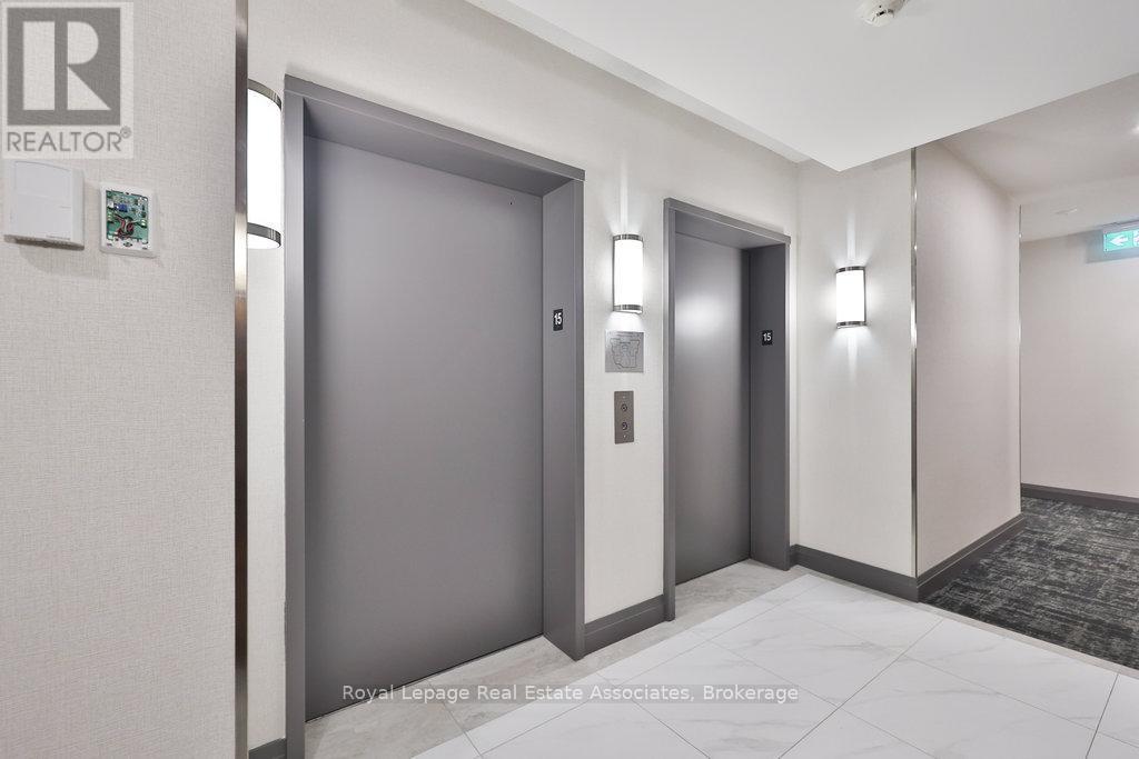 1514 - 2083 Lake Shore Boulevard W, Toronto, ON