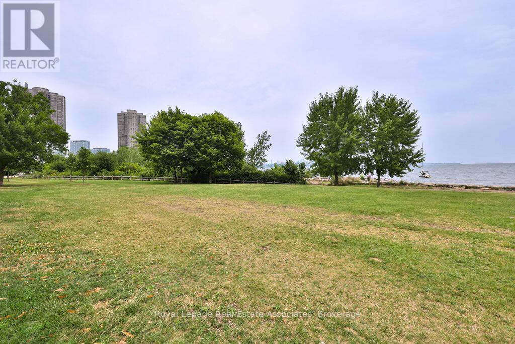 1514 - 2083 Lake Shore Boulevard W, Toronto, ON