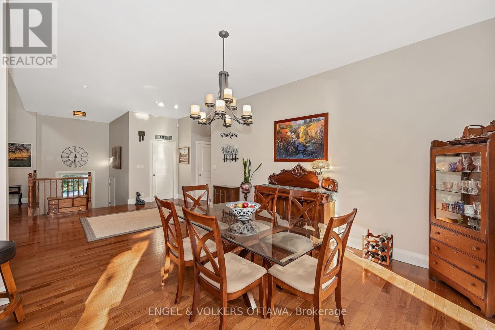 1836 Whitemarsh Crescent, Ottawa, ON - Indoor Photo Showing Dining Room