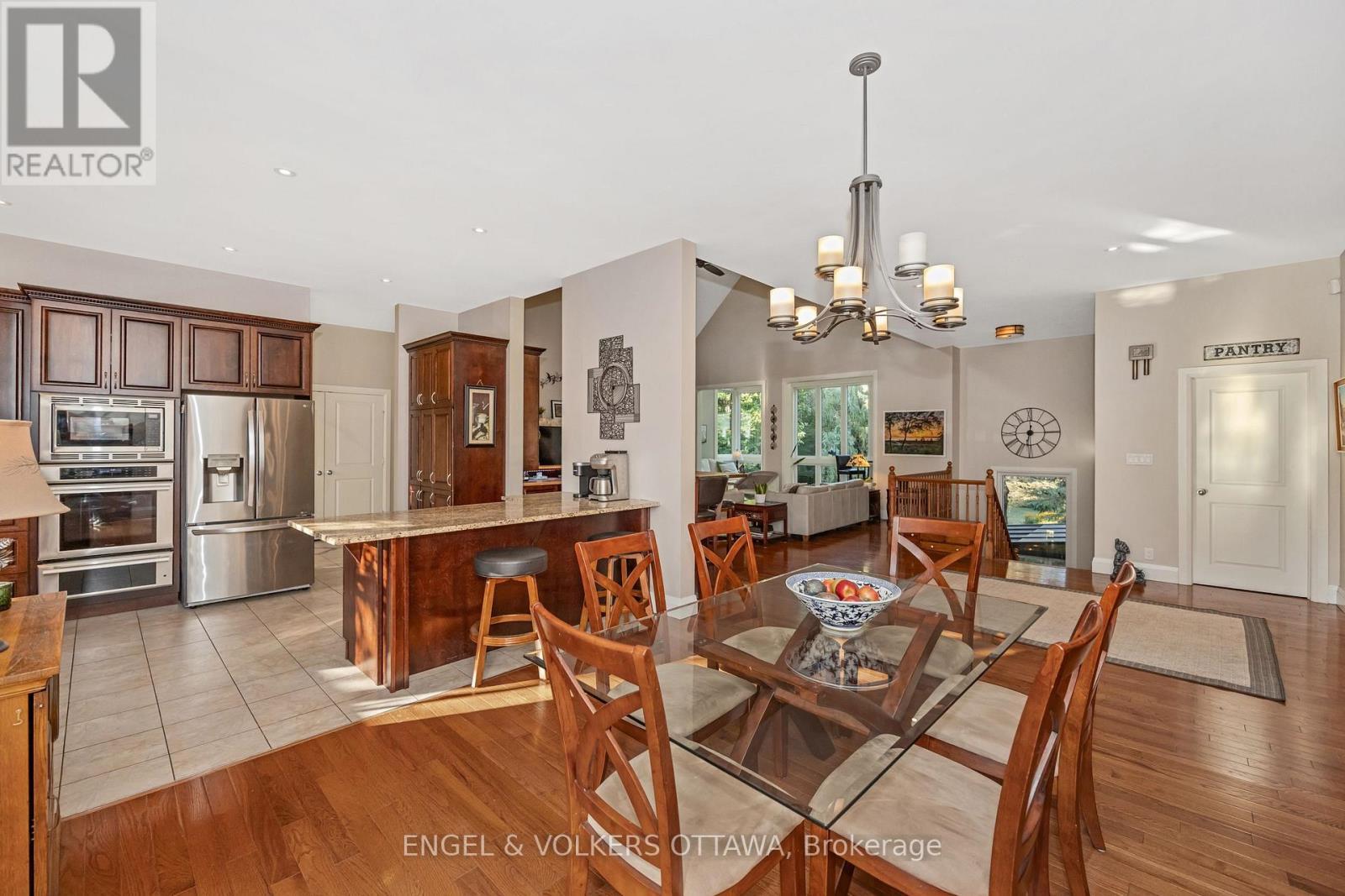 1836 Whitemarsh Crescent, Ottawa, ON - Indoor