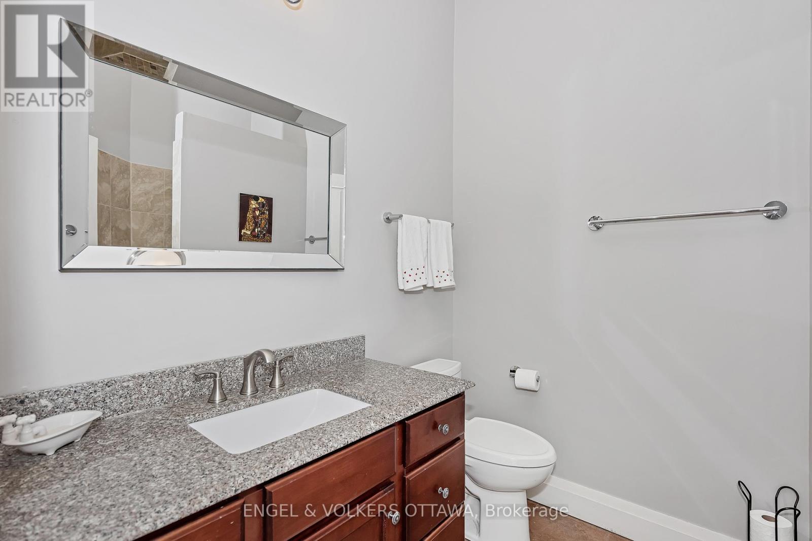 1836 Whitemarsh Crescent, Ottawa, ON - Indoor Photo Showing Bathroom