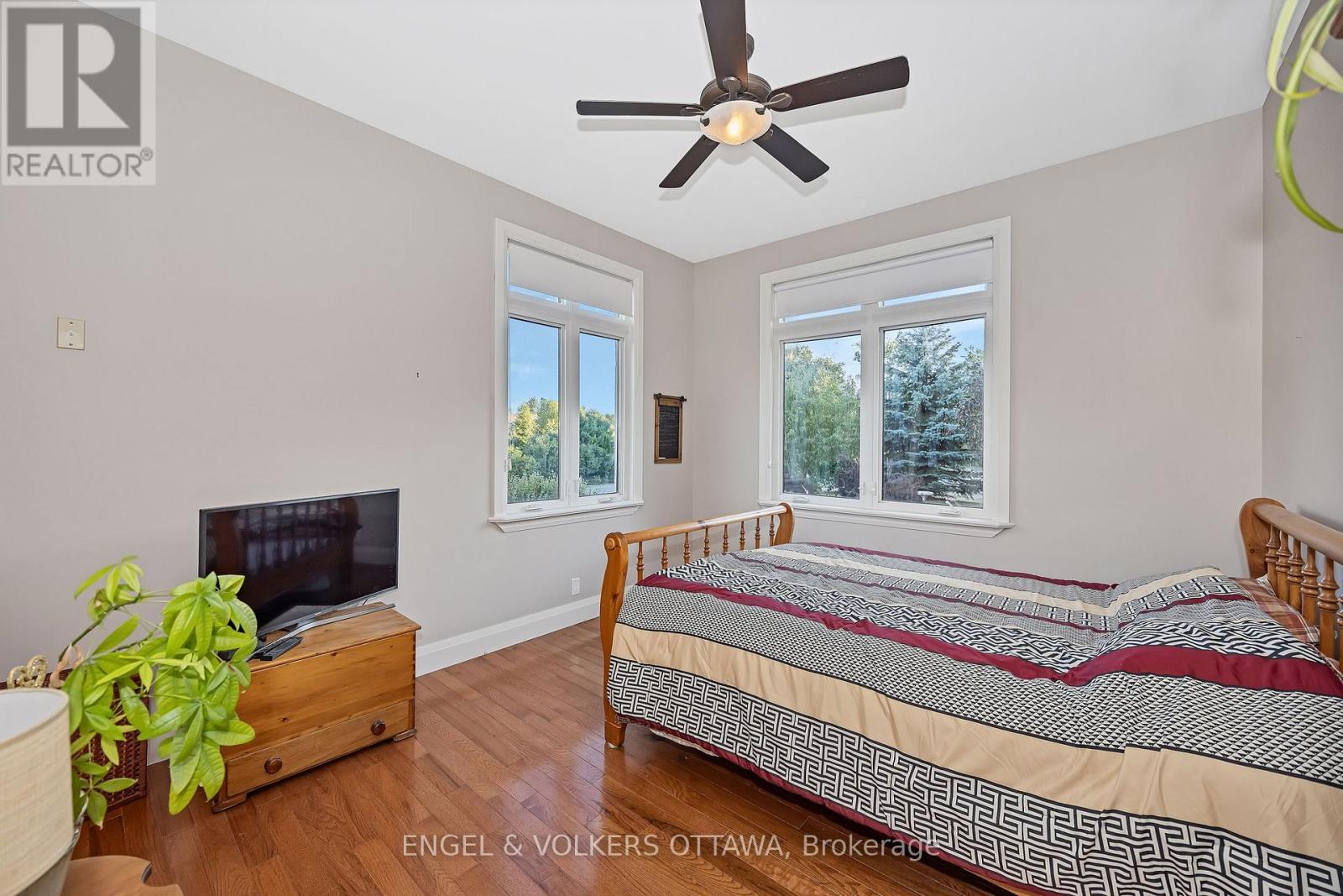 1836 Whitemarsh Crescent, Ottawa, ON - Indoor Photo Showing Bedroom