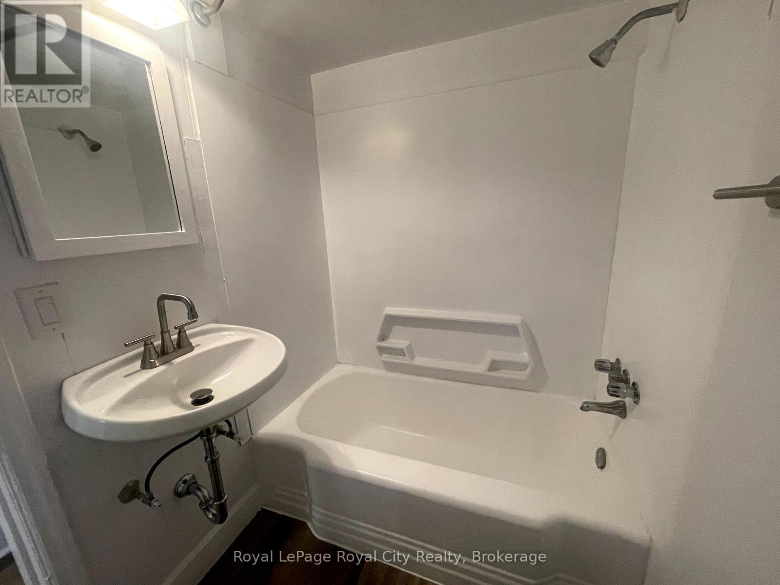 5 - 21 Gordon Street, Guelph (Downtown), ON