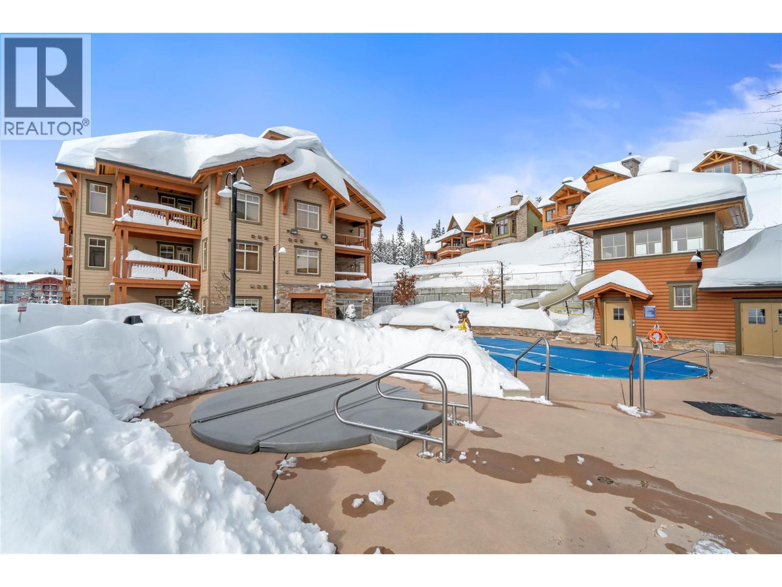 255 Feathertop Way Unit# 202, Big White, BC - Outdoor