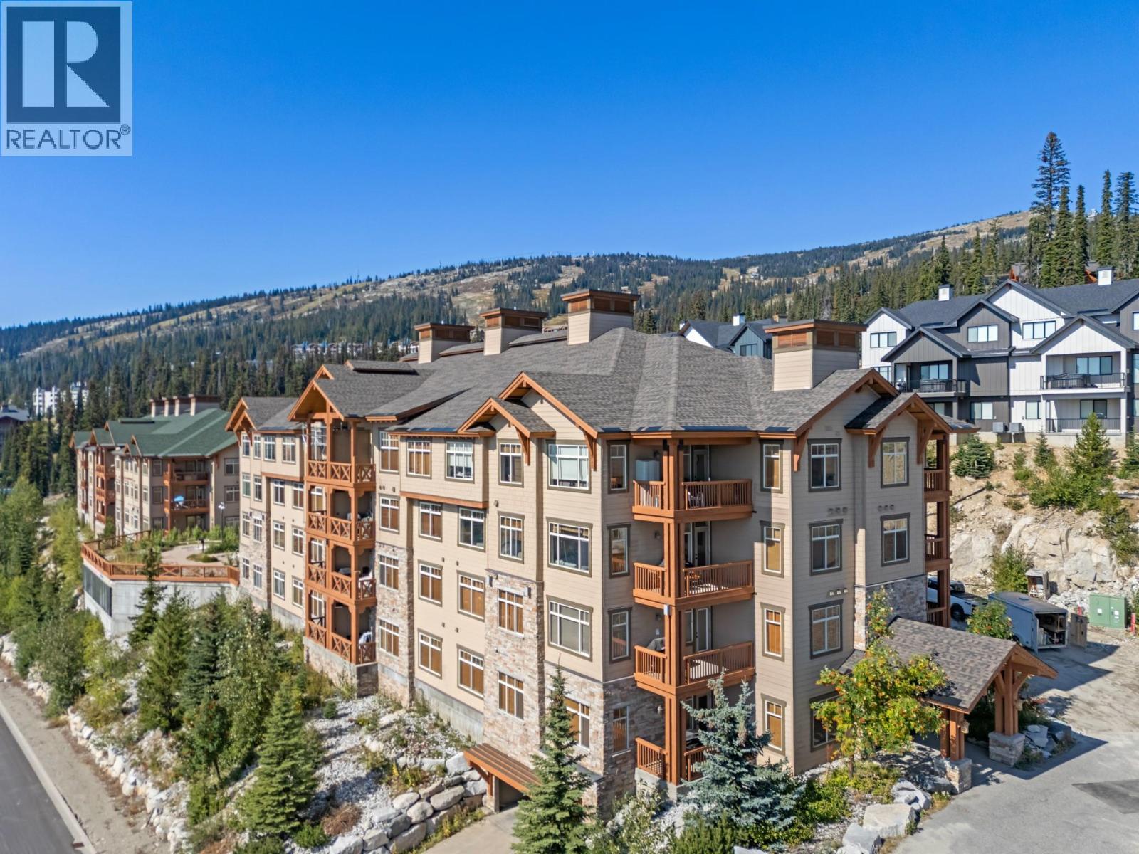 255 Feathertop Way Unit# 202, Big White, BC - Outdoor With Facade