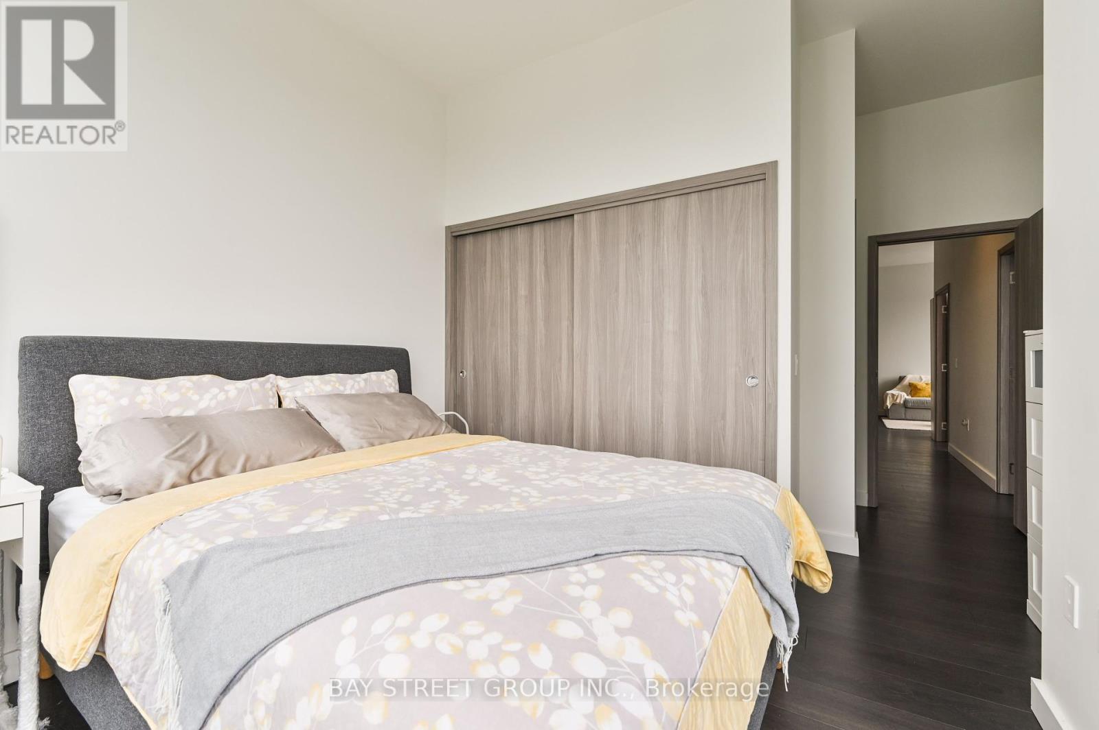 3808 - 85 Mcmahon Drive, Toronto, ON - Indoor Photo Showing Bedroom