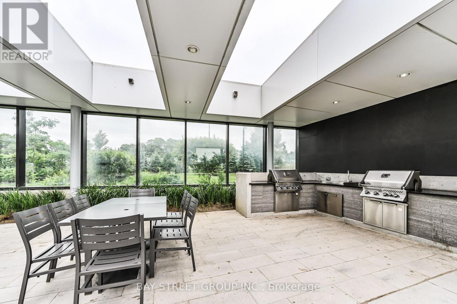 3808 - 85 Mcmahon Drive, Toronto, ON - Indoor Photo Showing Dining Room