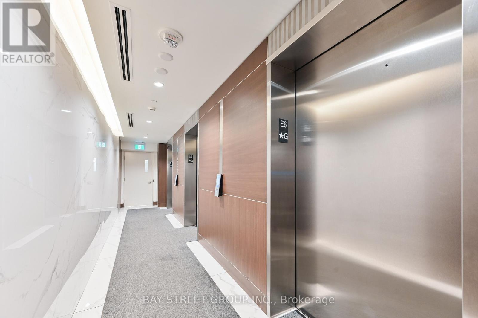 3808 - 85 Mcmahon Drive, Toronto, ON - Indoor Photo Showing Other Room