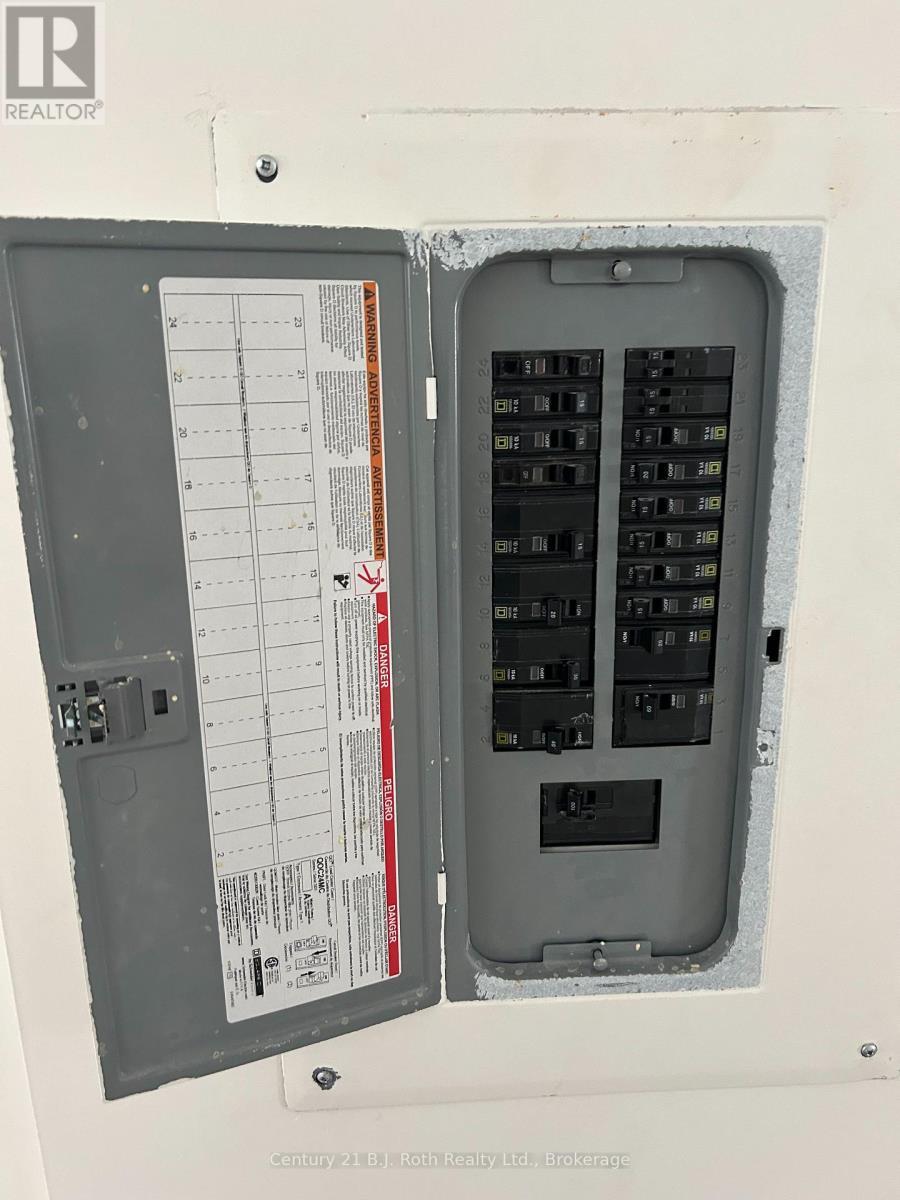 Electrical Panel - 1 Waagosh Miikans Lane W, Christian Island 30 (Beausoleil First Nation), ON - Other
