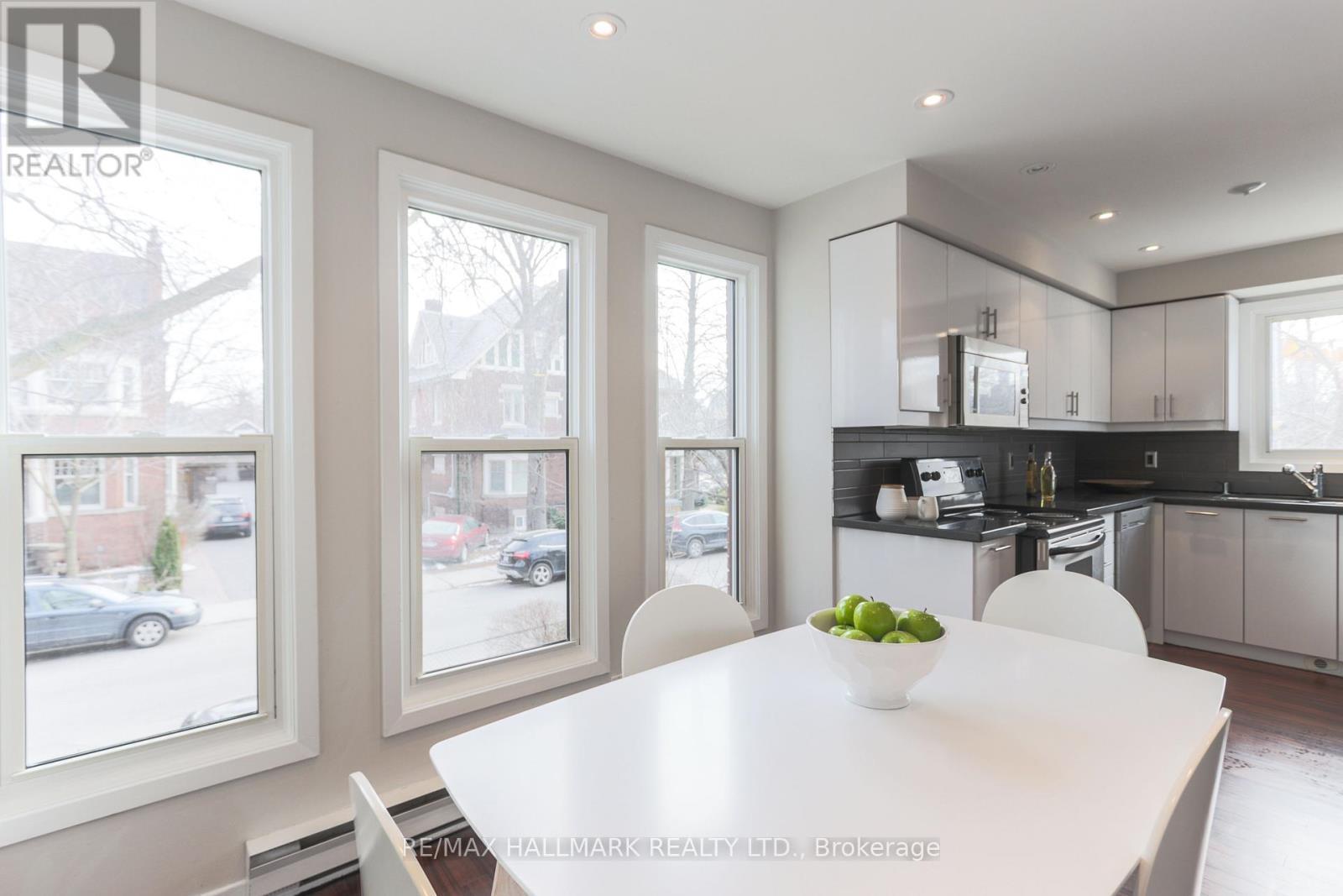 451 Broadview Avenue, Toronto, ON - Indoor