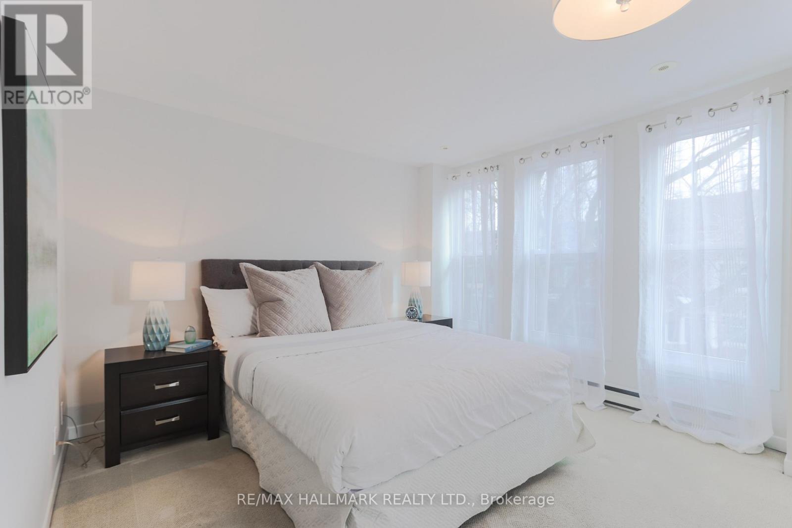 451 Broadview Avenue, Toronto, ON - Indoor Photo Showing Bedroom