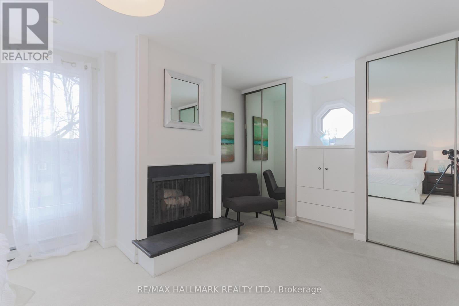 451 Broadview Avenue, Toronto, ON - Indoor With Fireplace