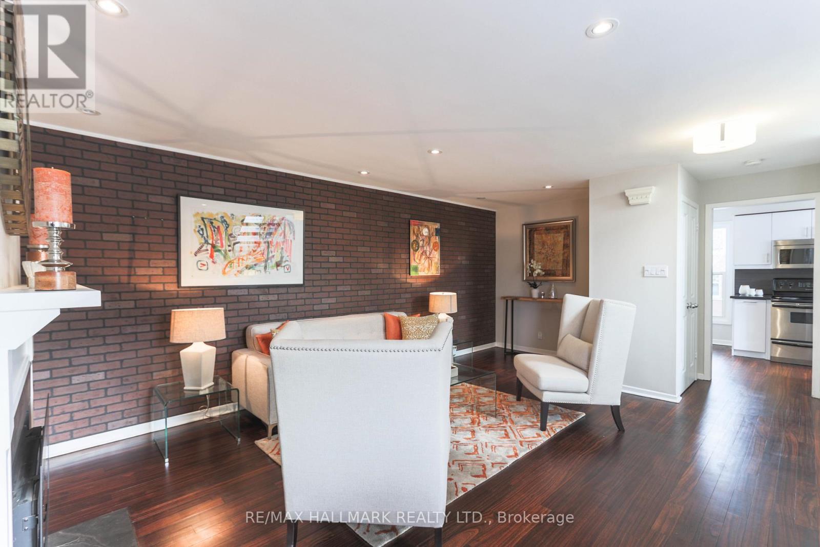 451 Broadview Avenue, Toronto, ON - Indoor