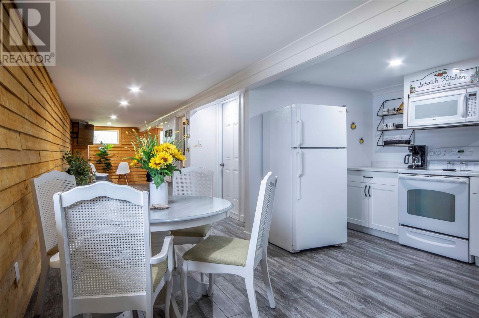 58 Front Road, Dildo, NL - Indoor