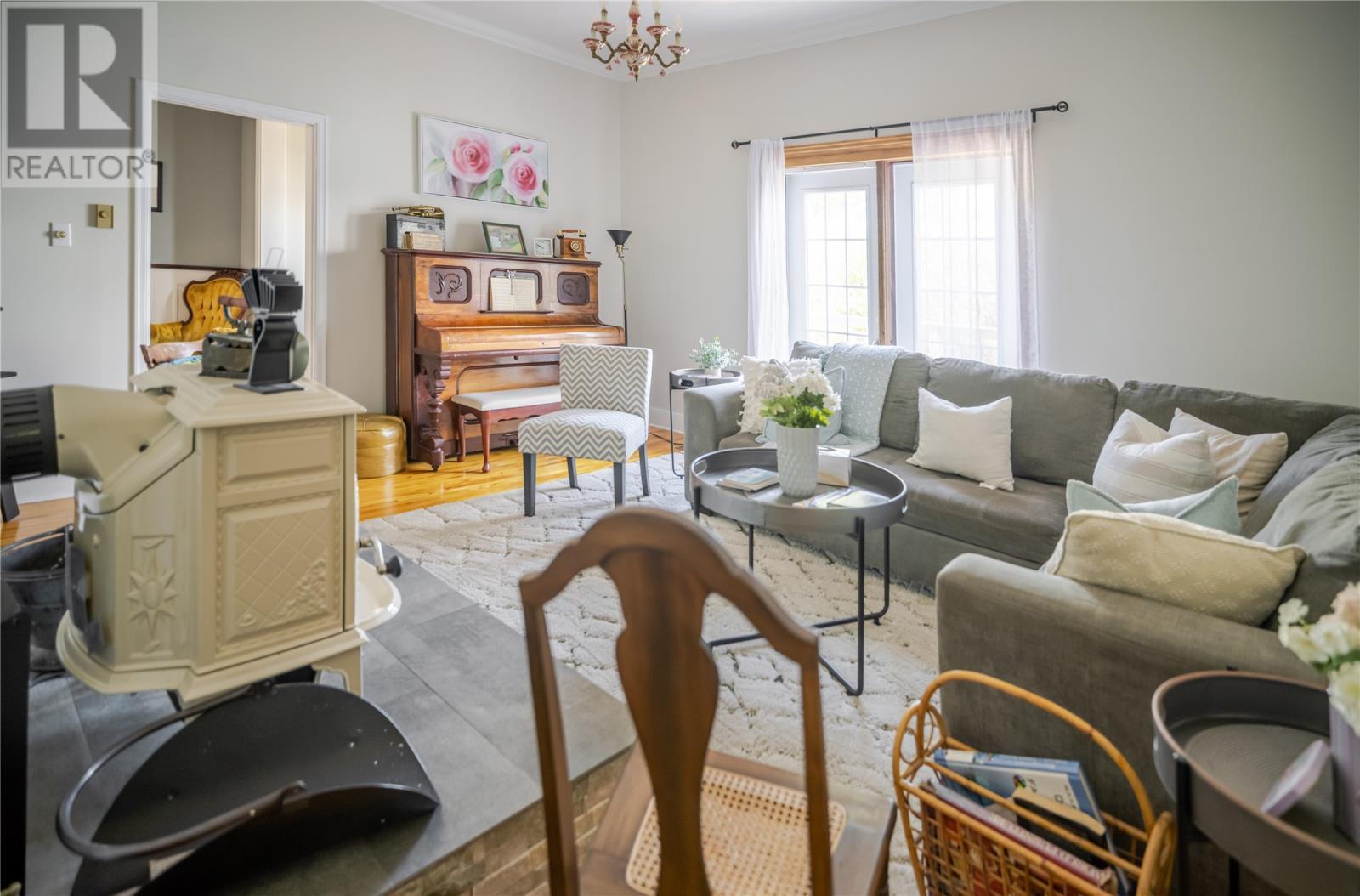55 Seaview Drive, Burin, NL - Indoor Photo Showing Living Room