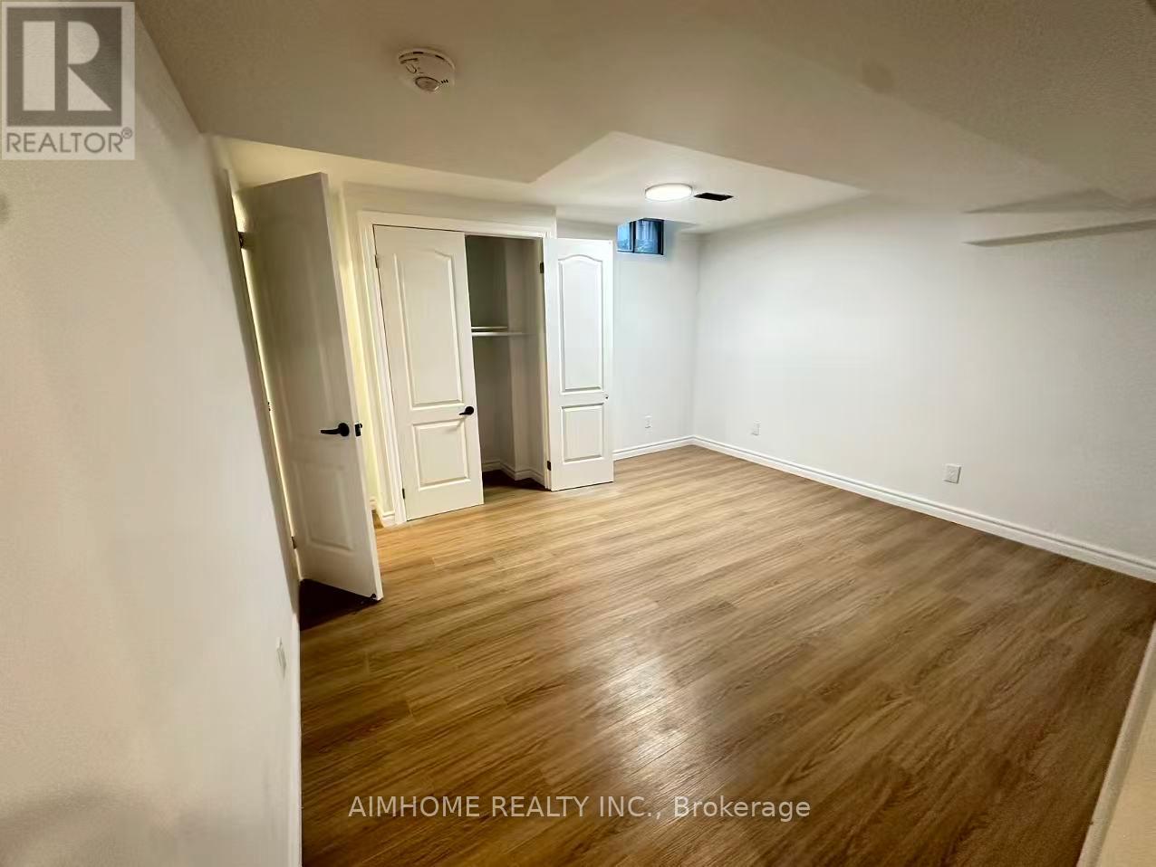 12 Goldsmith Crescent, Newmarket, ON - Indoor Photo Showing Other Room