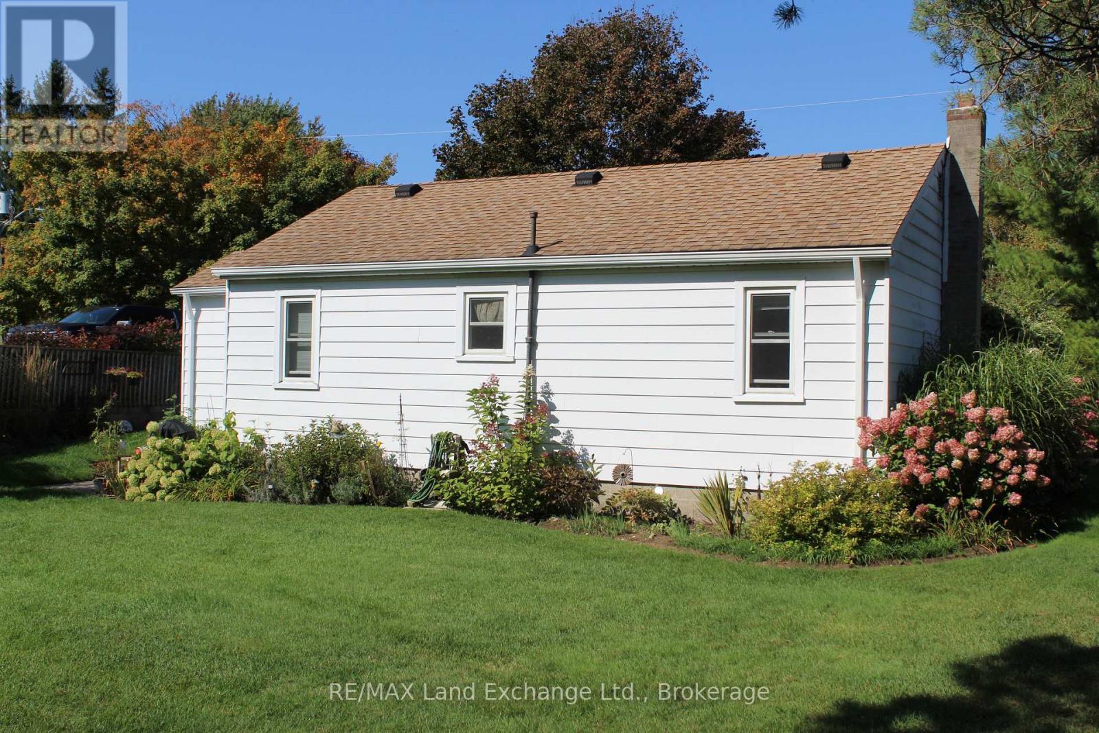 415 Elgin Street S, Kincardine, ON - Outdoor With Exterior