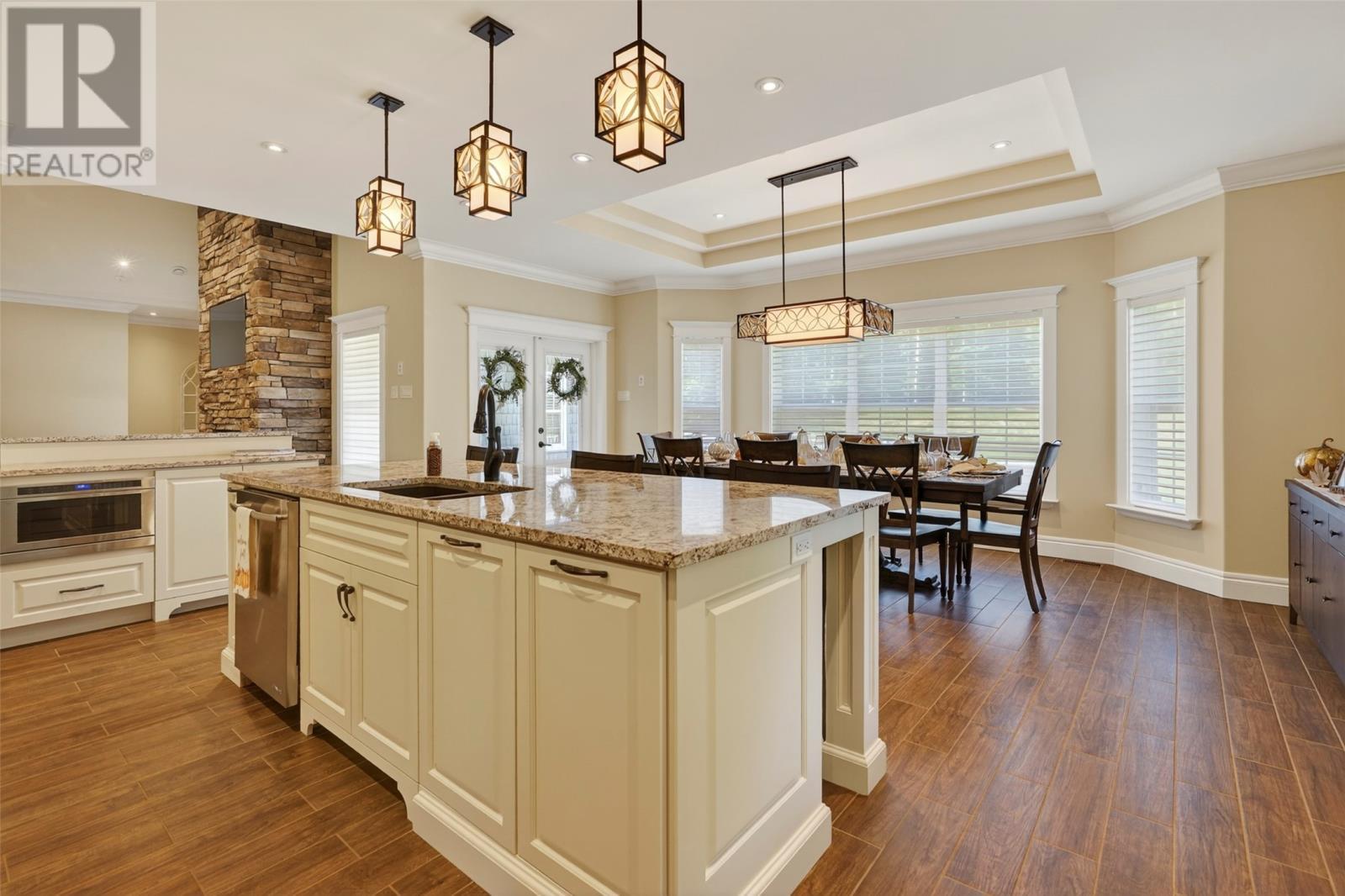 15 Pondside Road, Bristols Hope, NL - Indoor Photo Showing Kitchen With Upgraded Kitchen