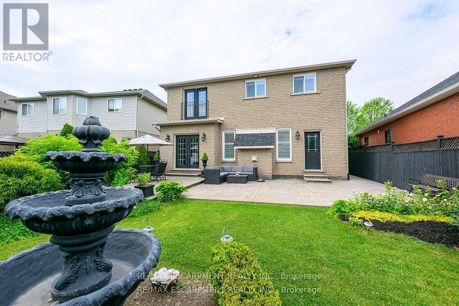 38 Sunbeam Drive, Hamilton, ON - Outdoor