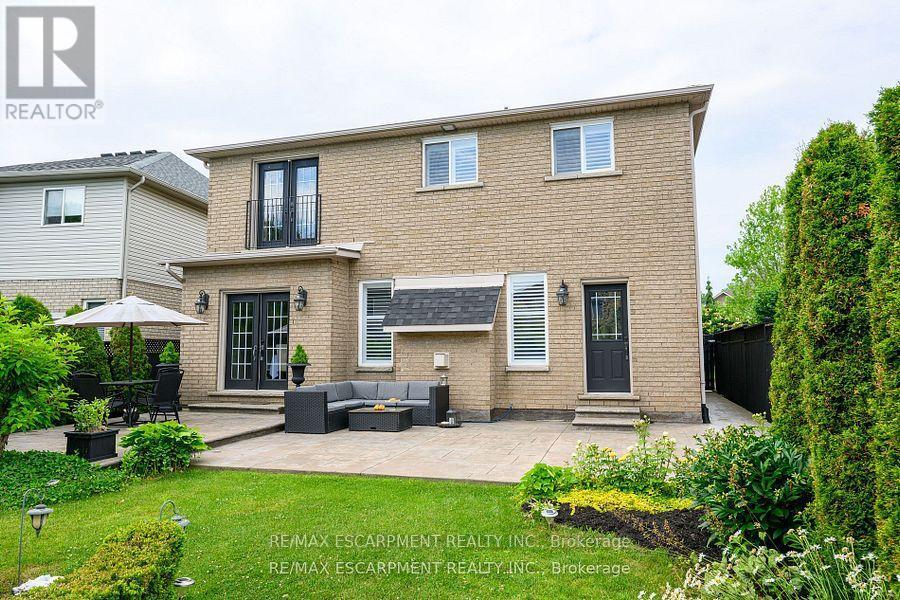 38 Sunbeam Drive, Hamilton, ON - Outdoor
