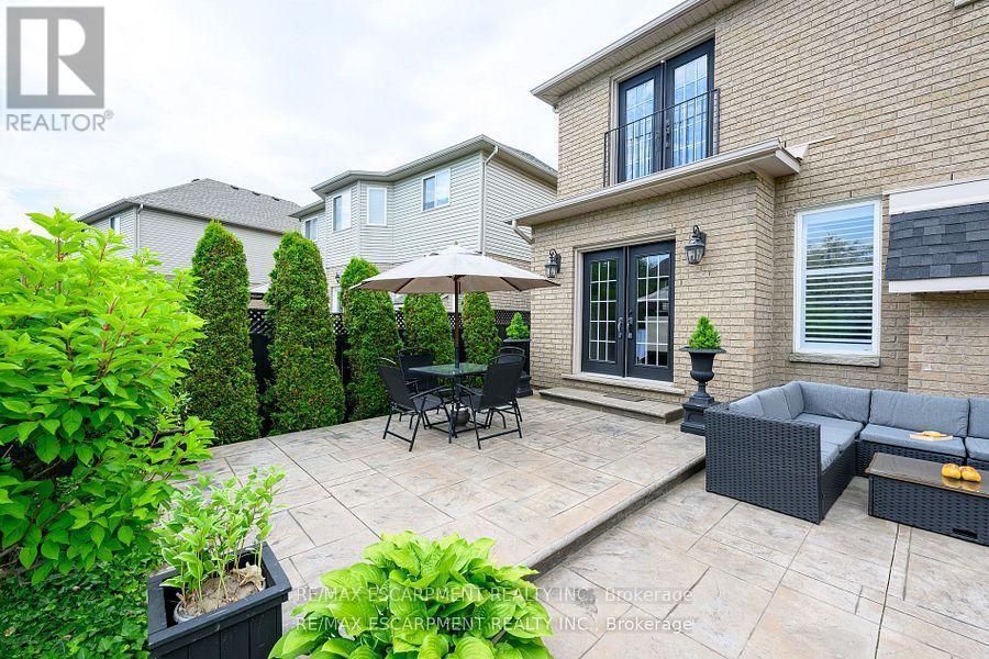 38 Sunbeam Drive, Hamilton, ON - Outdoor With Deck Patio Veranda With Exterior