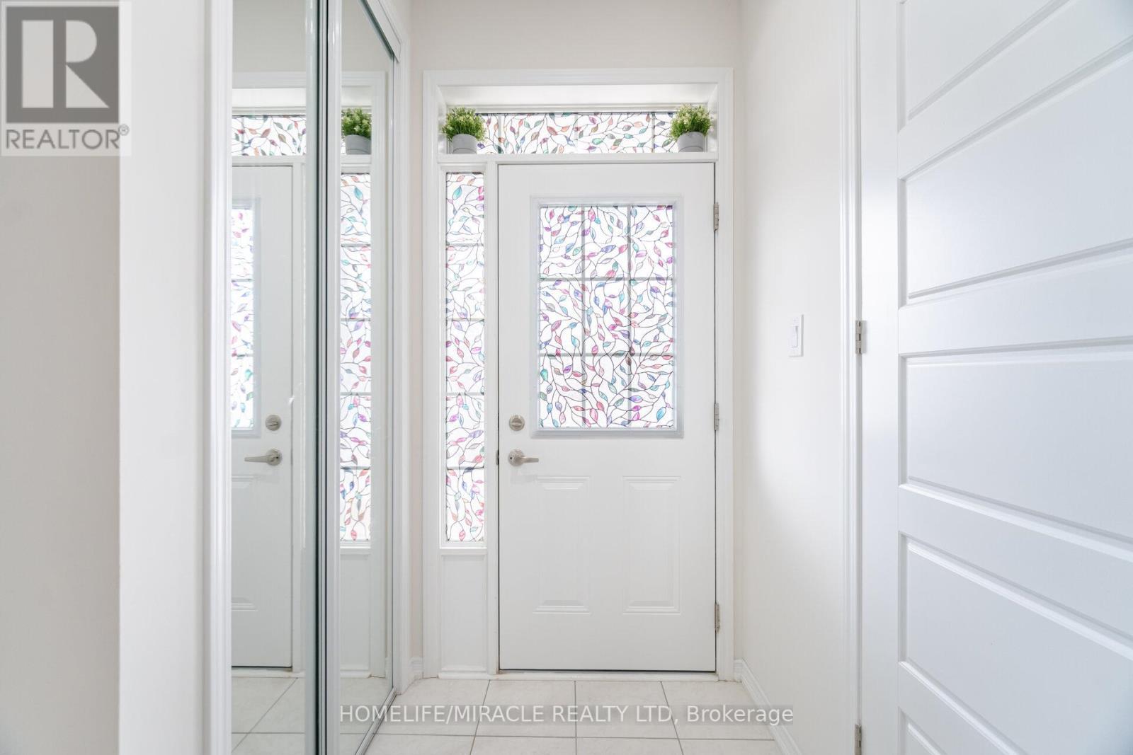 117 Longboat Run W, Brantford, ON -