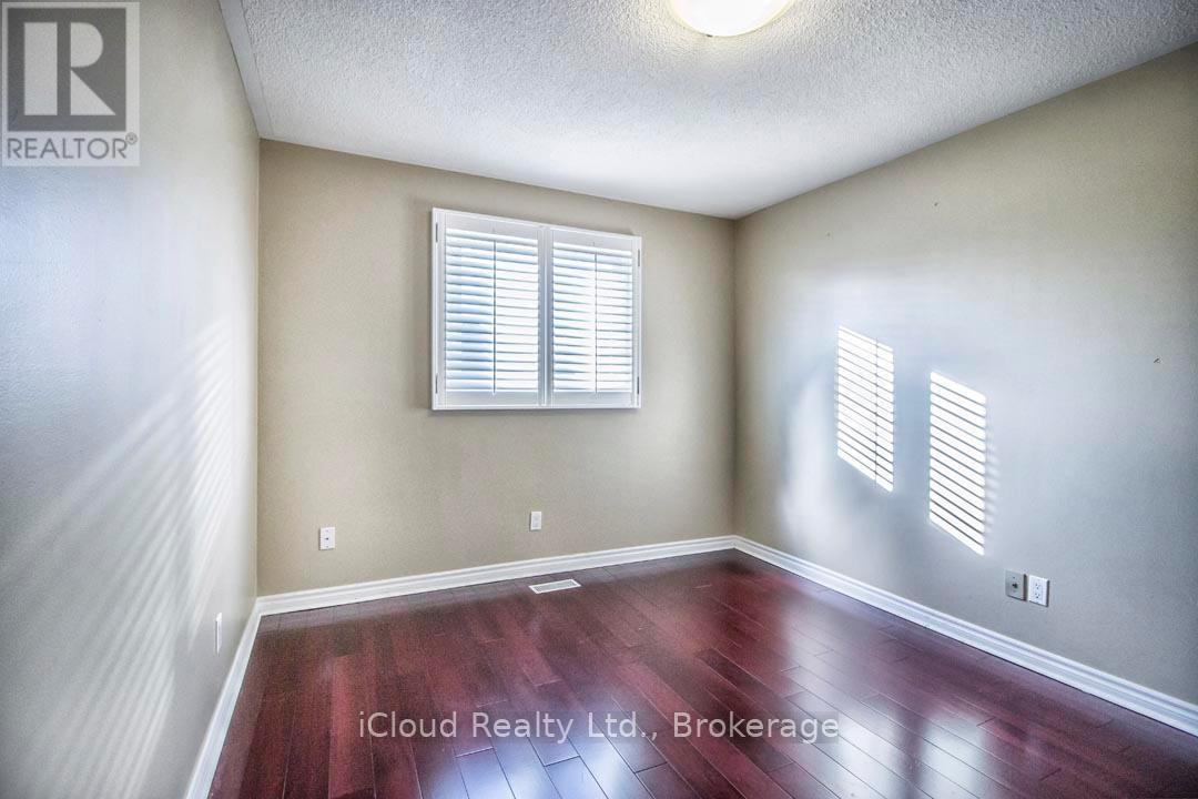 3rd Bedroom with California Shutters - 2667 Wynten Way, Oakville, ON - Indoor Photo Showing Other Room