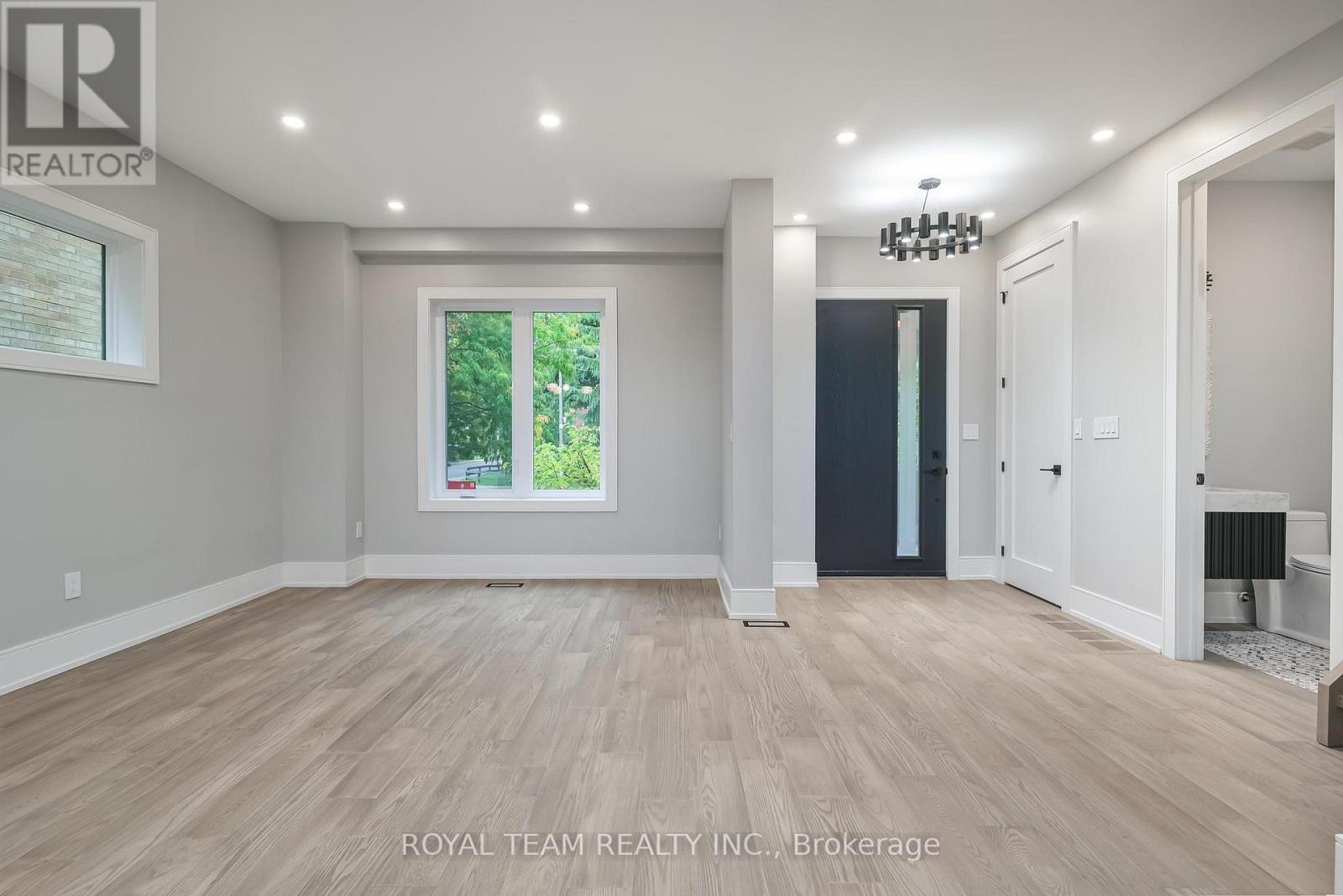 150 St Johns Road, Toronto, ON - Indoor Photo Showing Other Room