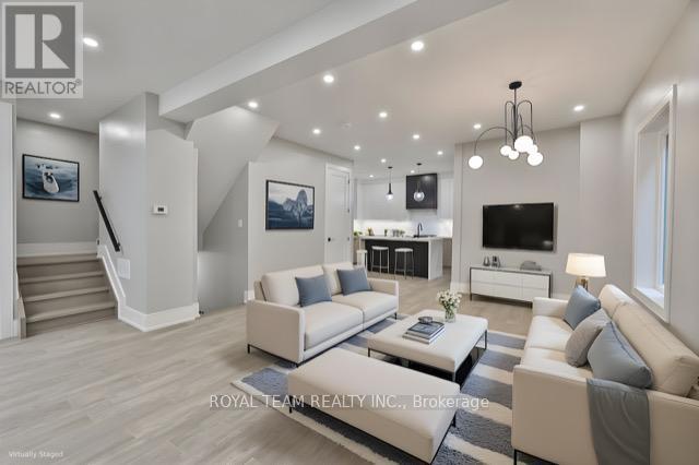 150 St Johns Road, Toronto, ON - Indoor Photo Showing Living Room