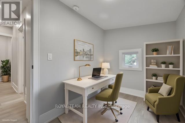 150 St Johns Road, Toronto, ON - Indoor Photo Showing Office