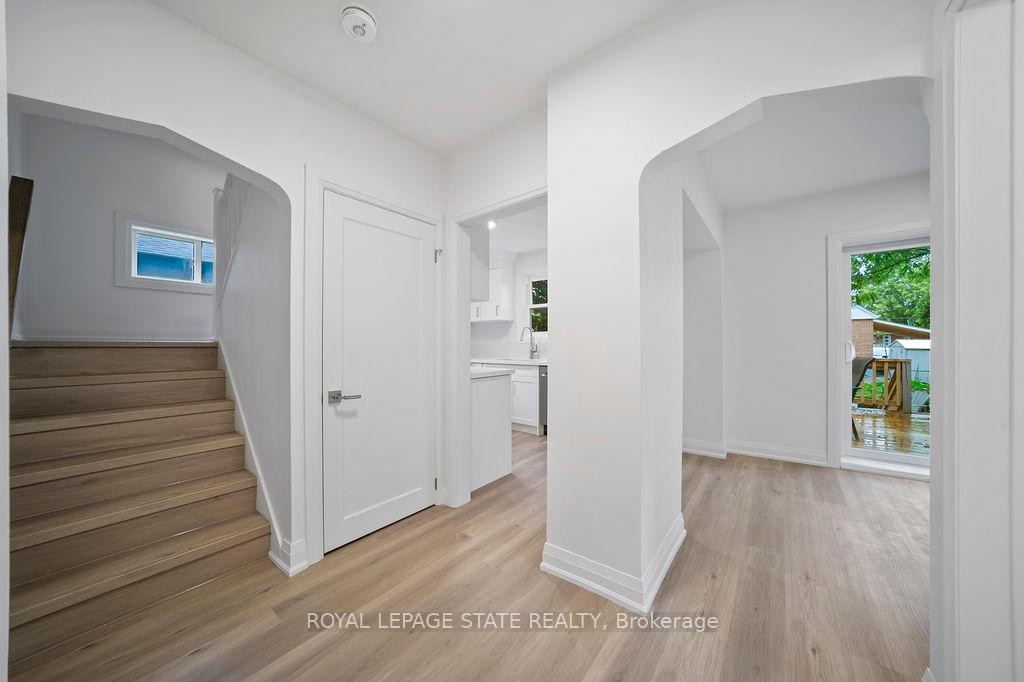 Unit 1-172 East 34Th Street, Hamilton, ON - Indoor Photo Showing Other Room