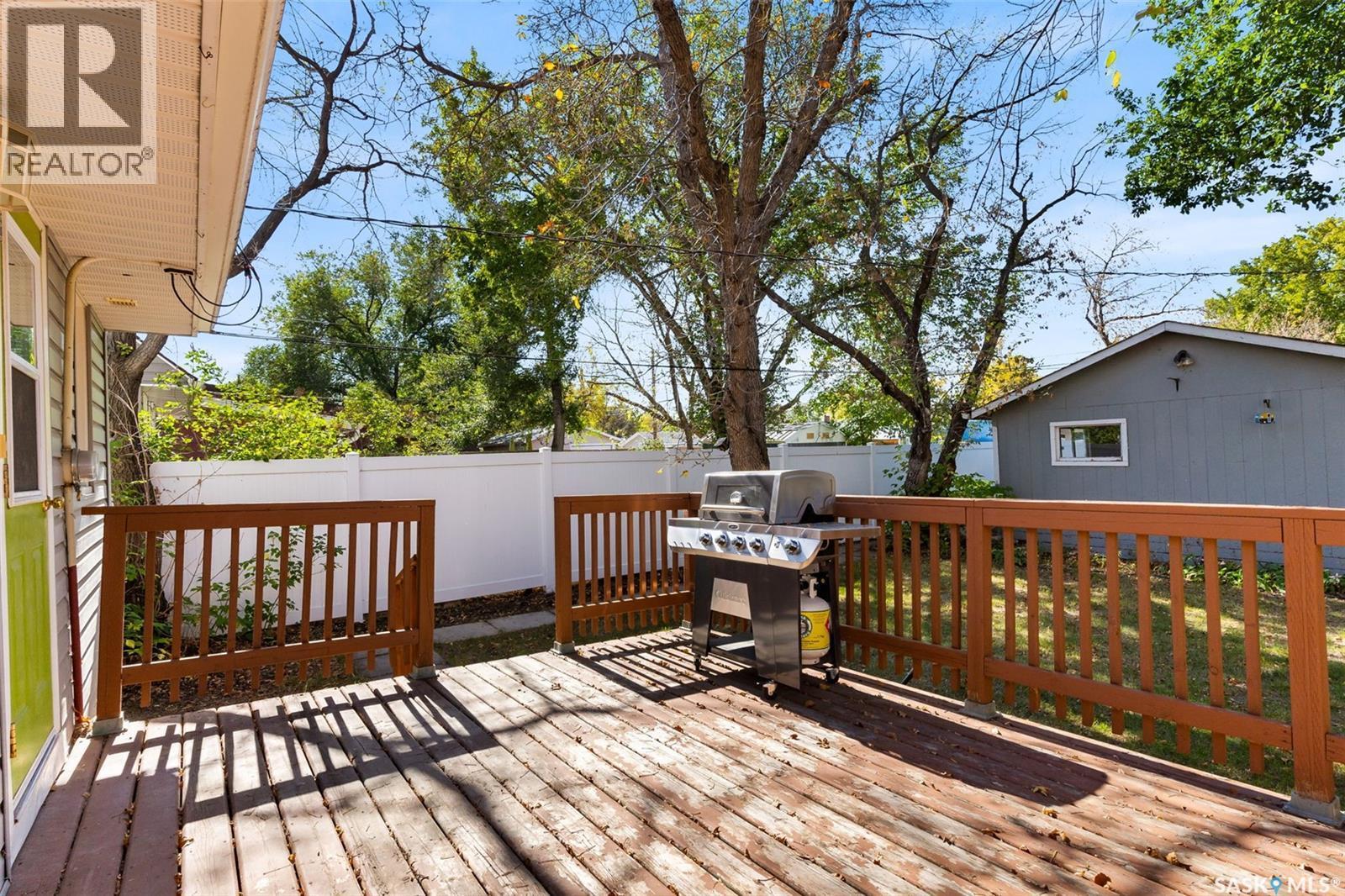 2822 Argyle Street, Regina, SK - Outdoor With Deck Patio Veranda With Exterior