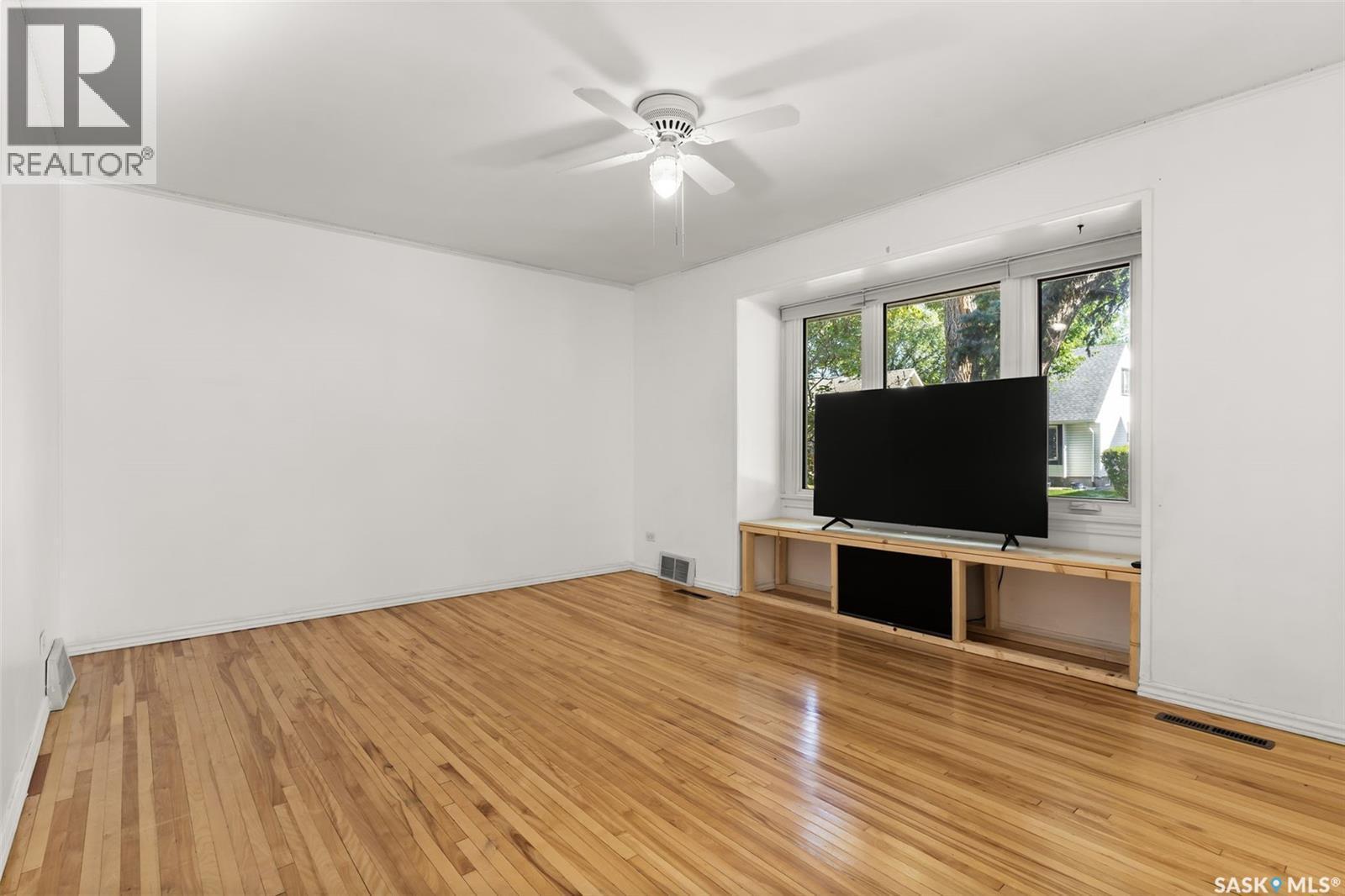 2822 Argyle Street, Regina, SK - Indoor Photo Showing Other Room