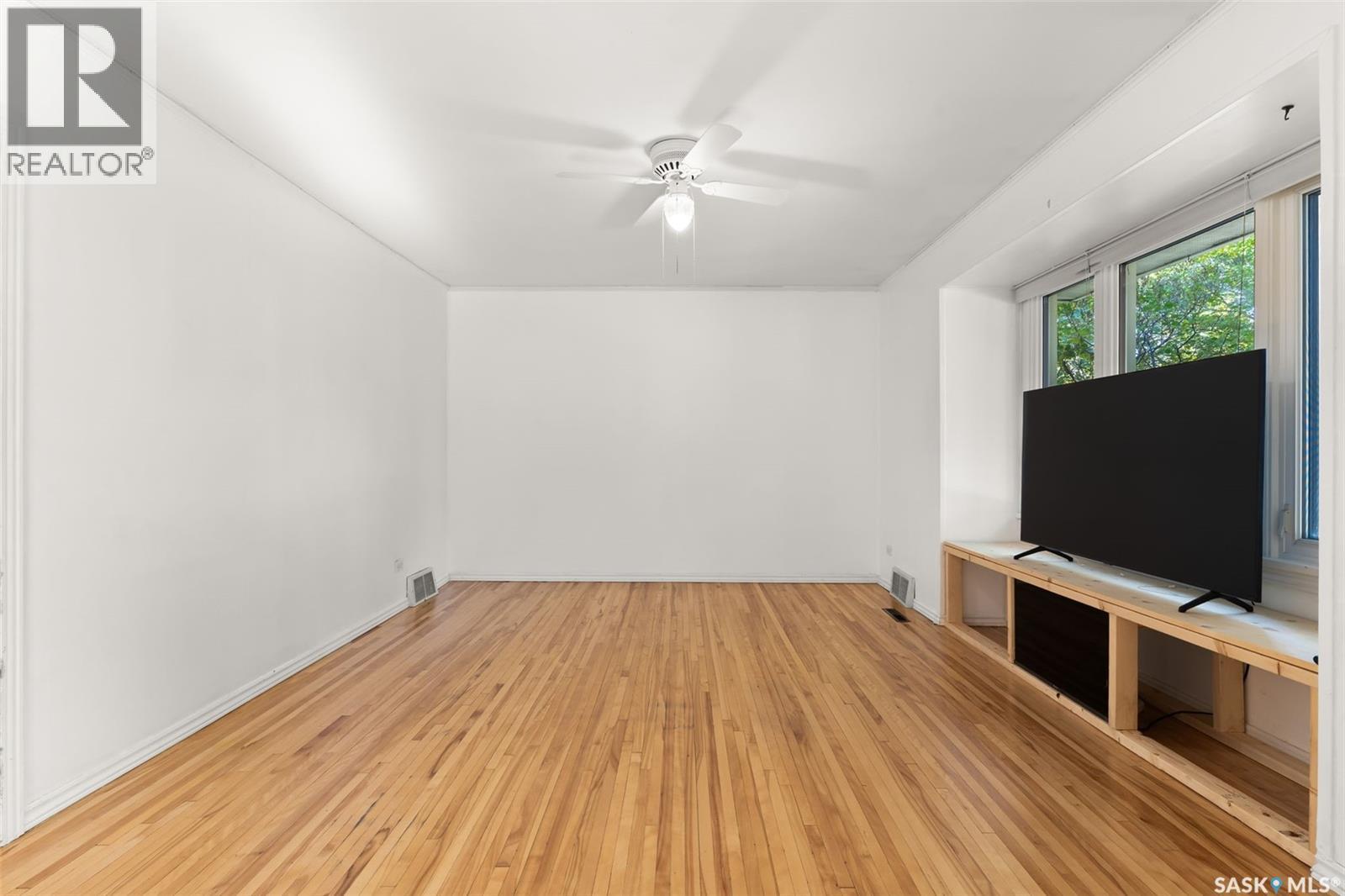 2822 Argyle Street, Regina, SK - Indoor Photo Showing Other Room