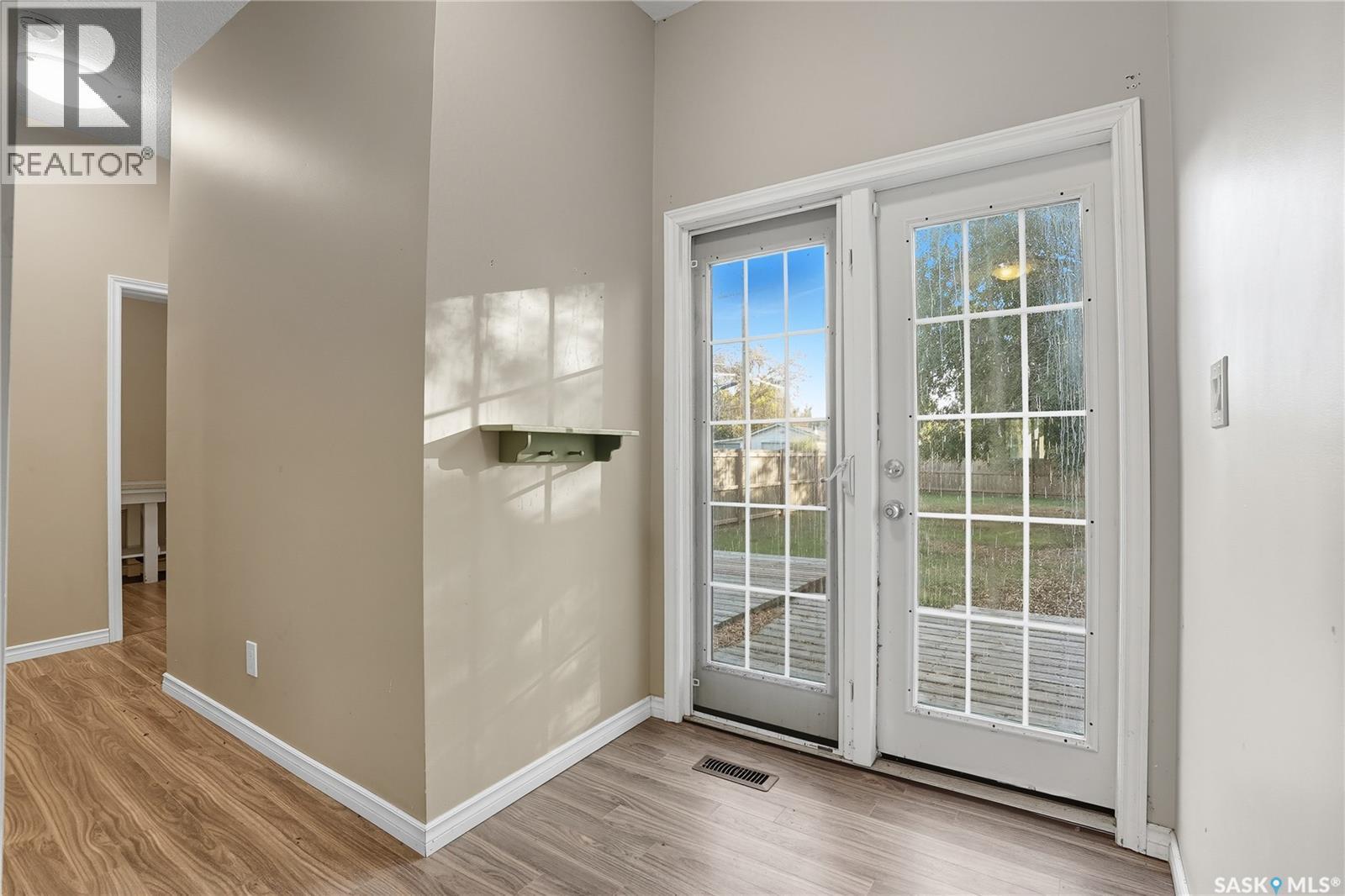 105 Main Street, Harris, SK - Indoor Photo Showing Other Room