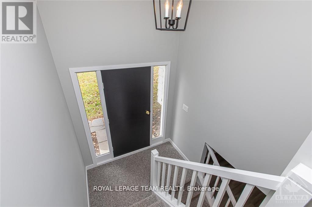 2082 Carp Road, Ottawa, ON