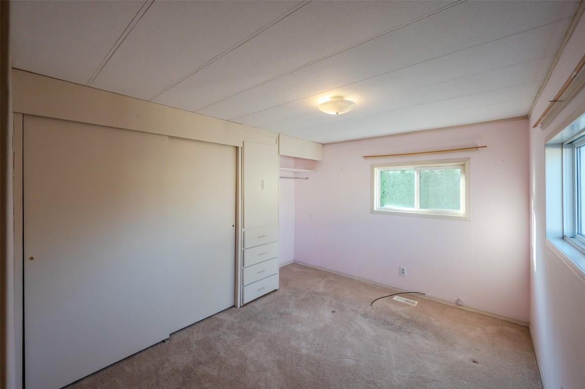 97-98 Okanagan Avenue, Penticton, BC