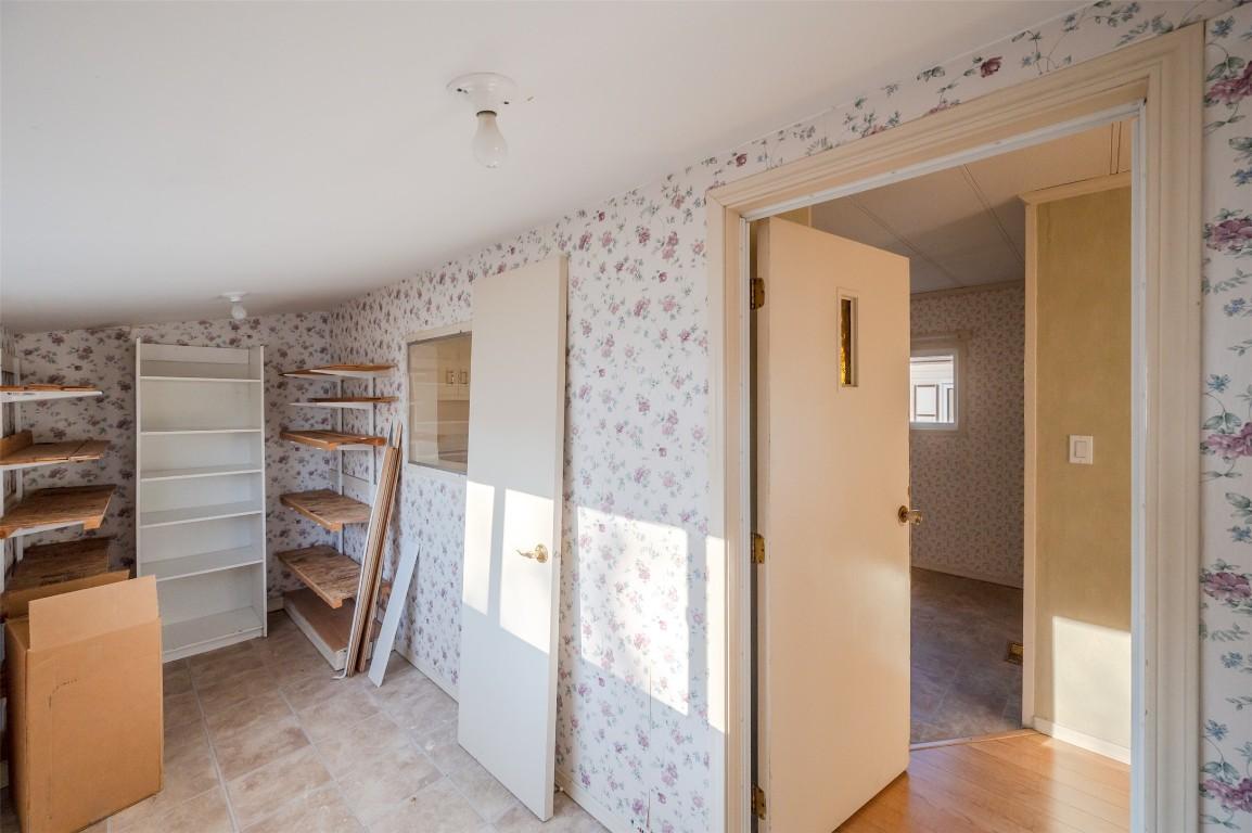 97-98 Okanagan Avenue, Penticton, BC