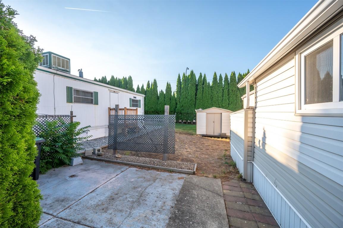 97-98 Okanagan Avenue, Penticton, BC