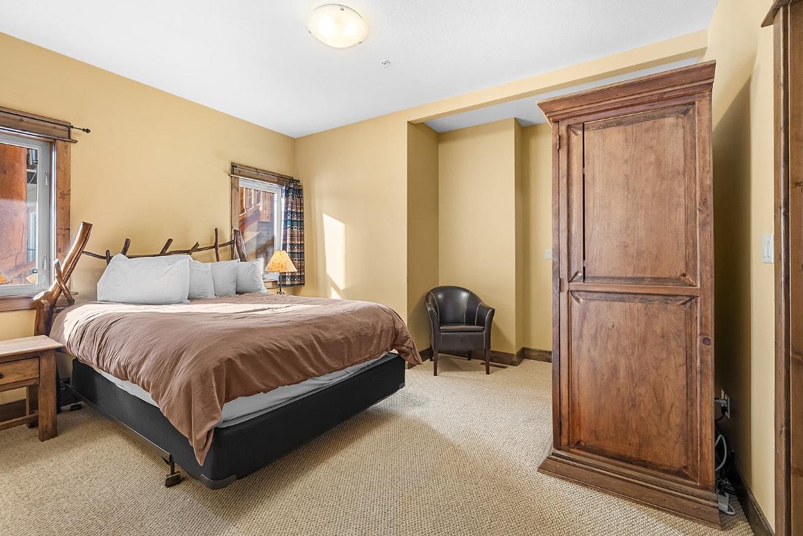 G1-C-1351 Gerry Sorensen Way, Kimberley, BC - Indoor Photo Showing Bedroom