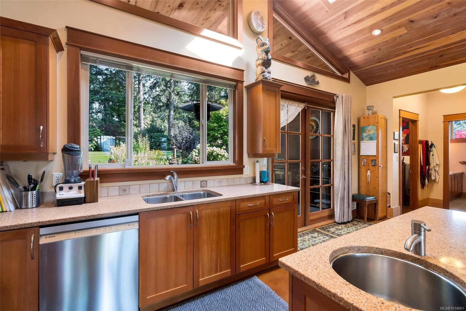 1870 Munsie Rd, Shawnigan Lake, BC