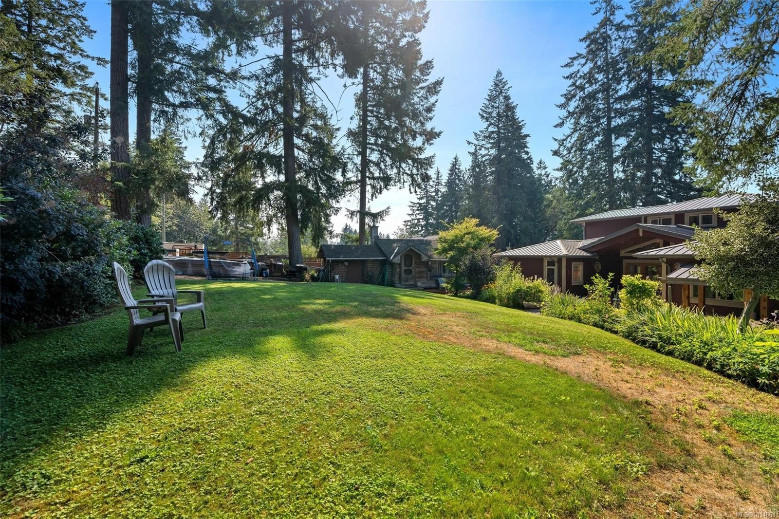 1870 Munsie Rd, Shawnigan Lake, BC