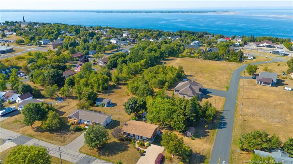 163 Grande-Allée Lane, Caraquet, NB