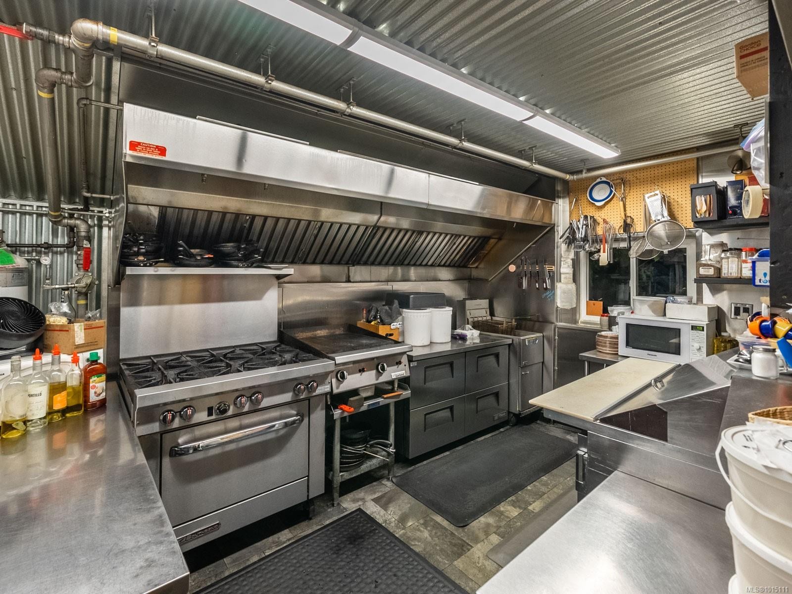 18 Roberts St, Ladysmith, BC