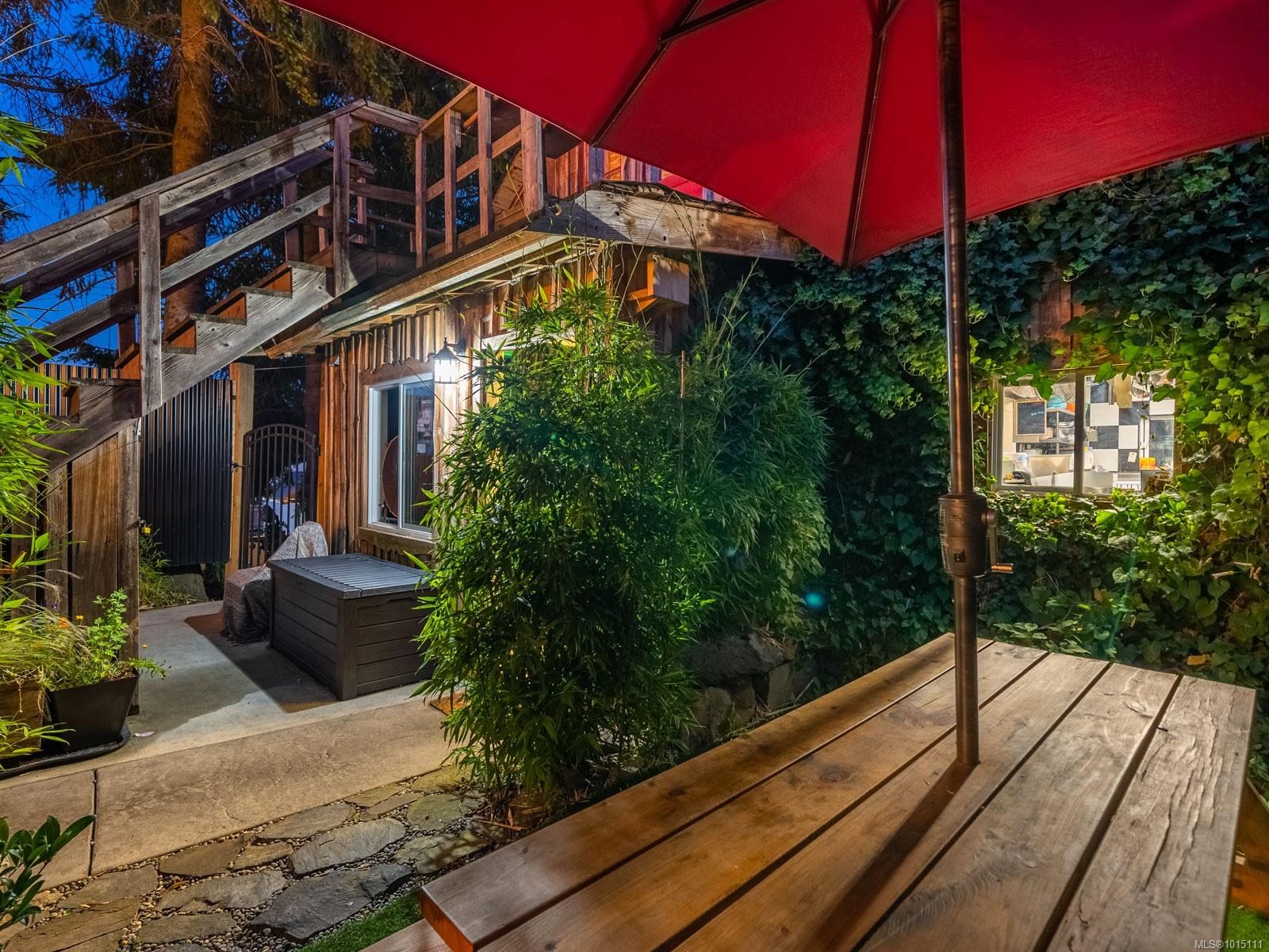 18 Roberts St, Ladysmith, BC