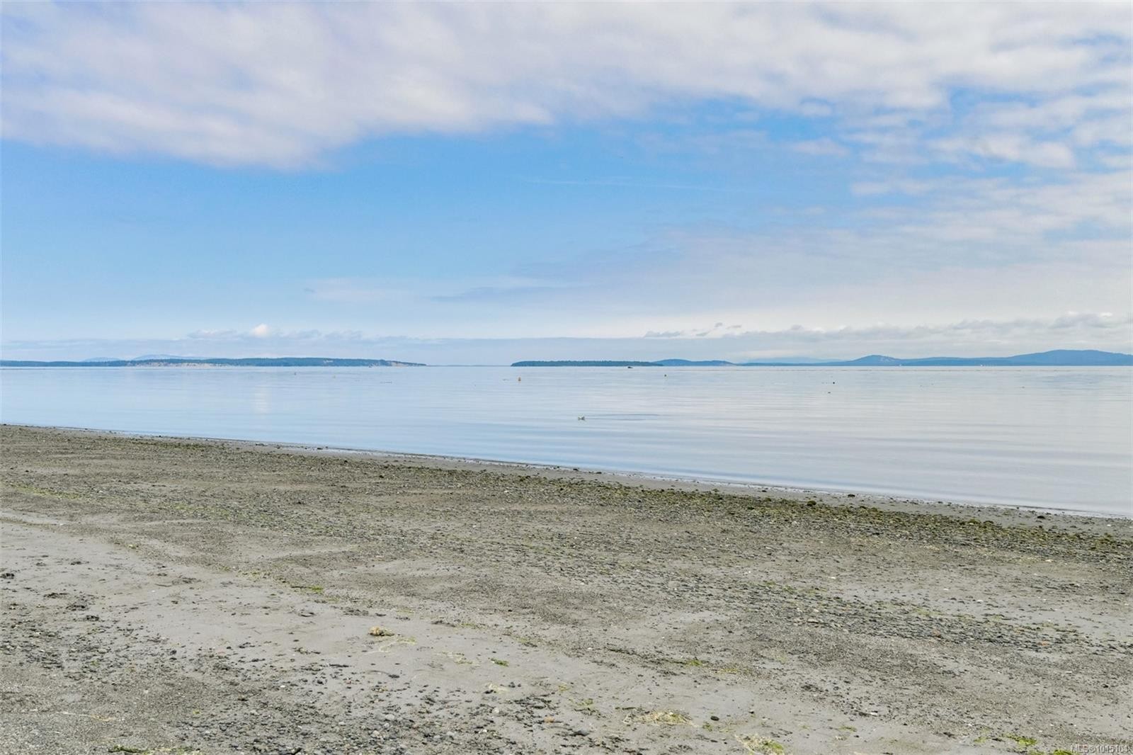 5037 Cordova Bay Rd, Saanich, BC