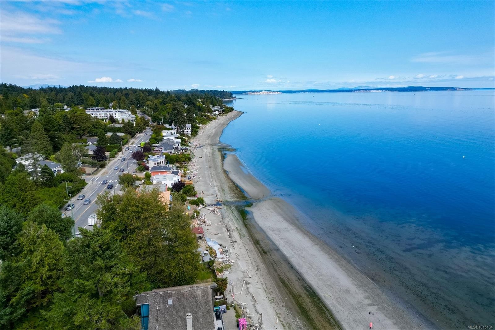 5037 Cordova Bay Rd, Saanich, BC