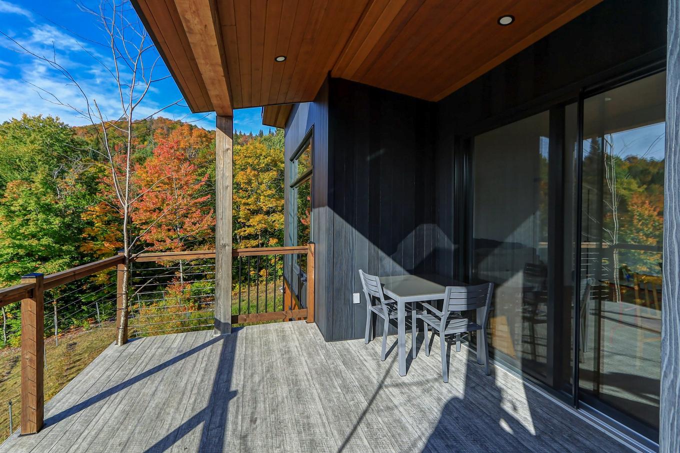 Balcony - 181 Mtée Du Coteau, Lantier, QC - Outdoor With Exterior