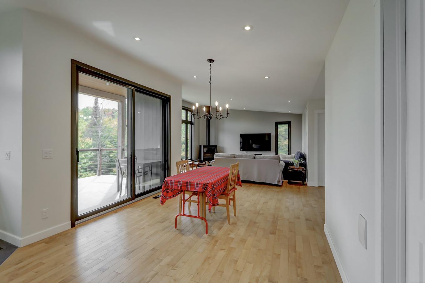 Dining room - 181 Mtée Du Coteau, Lantier, QC - Indoor